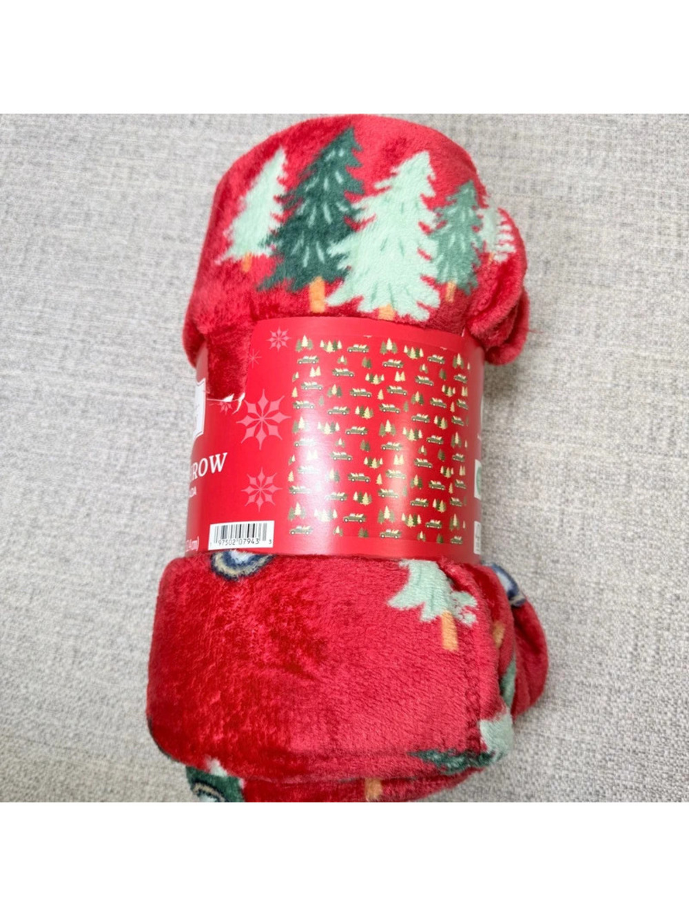 Christmas Plush Throw Blanket Red Tree Farm Truck Holiday 50 x 60 Soft Cozy